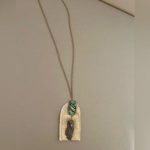 KENDRA SCOTT Rayne Gold Long Pendant Necklace in Abalone Shell